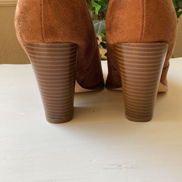 NWNB Misbehave Faux Suede Boho Western Festival Booties Size 11 - Picture 4 of 11